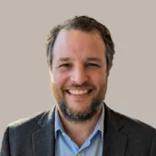 Travis Frisinger Headshot